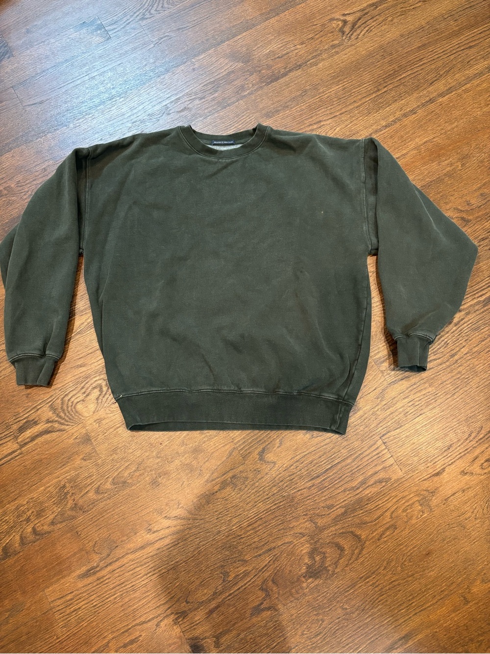 Brandy Melville sweatshirt